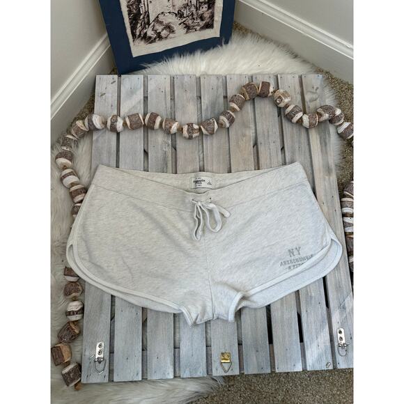 Abercrombie & Fitch Pants - Vintage Y2K Abercrombie & Fitch NY White Gray Heather Mini Short Booty Shorts